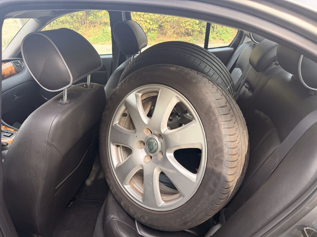 Jaguar Autos: Jaguar X-Type 3.0 v6 – Gebraucht aus Roggwil BE von mun_hmx7 7