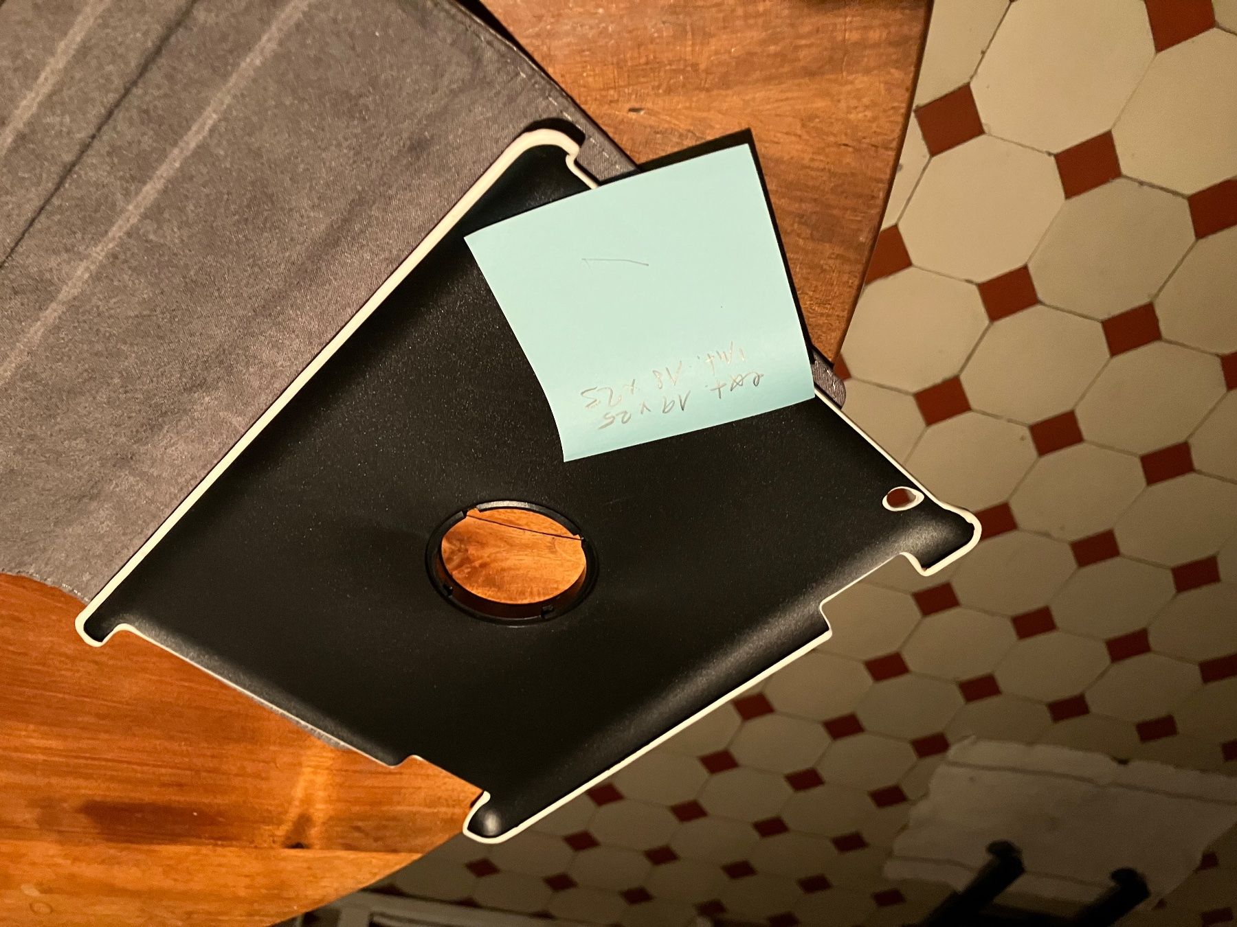 Covers & Taschen: Fourre Ipad couleurs – Neu (gemäss Beschreibung) aus Vogorno von Porsche4 2