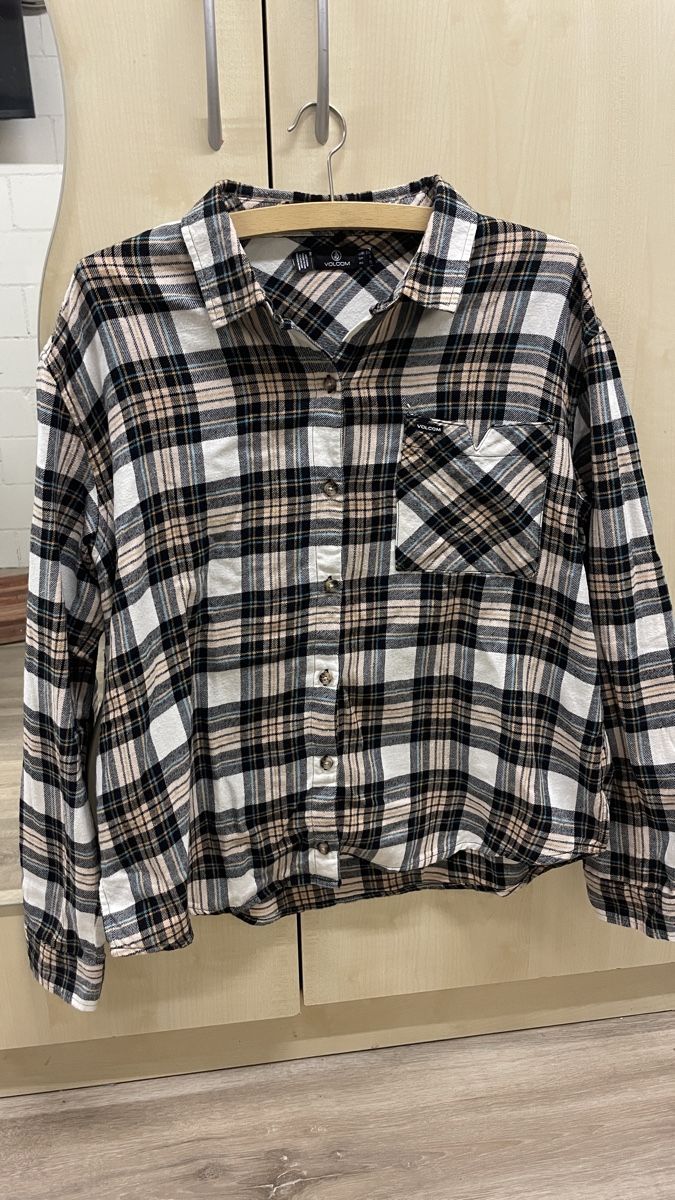 Camicette: Volcom Flanell Hemd, Holzfäller Look, Grösse S – Nuovo (secondo la descrizione) da Schliern b. Köniz venduto da Lorena.h