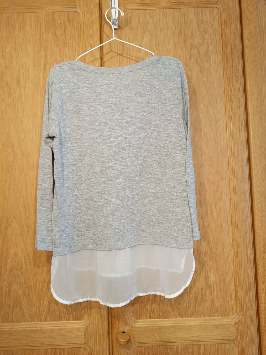 Only Maglioni & Felpe: Grauer Pullover ONLY Gr. M | guter Zustand – Usato da Zürich venduto da Atelier.Second 3