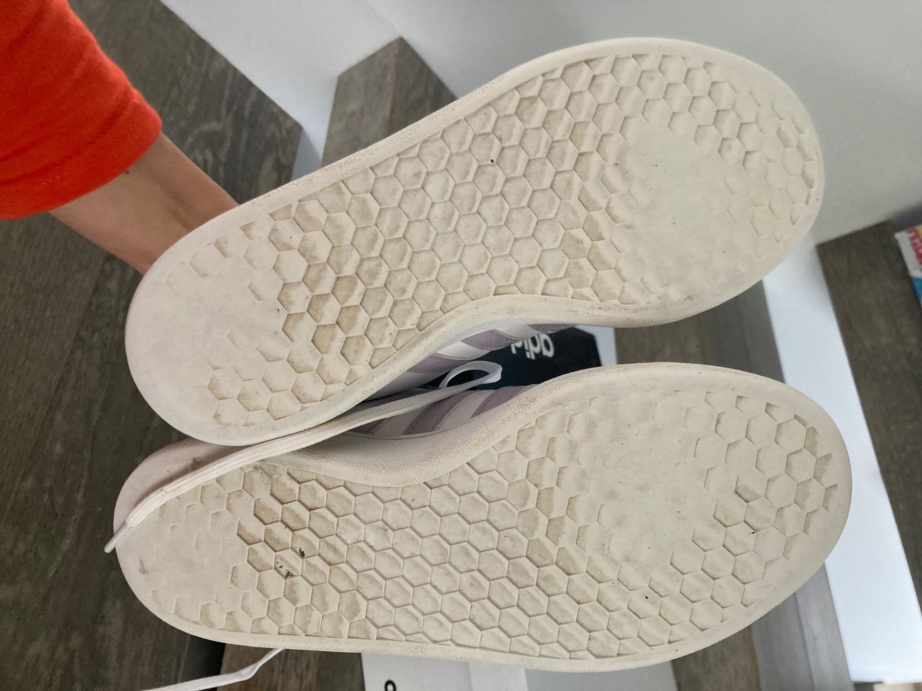 Adidas Scarpe da donna: Adidas 39 – Usato da Sion venduto da jerermy1911 2