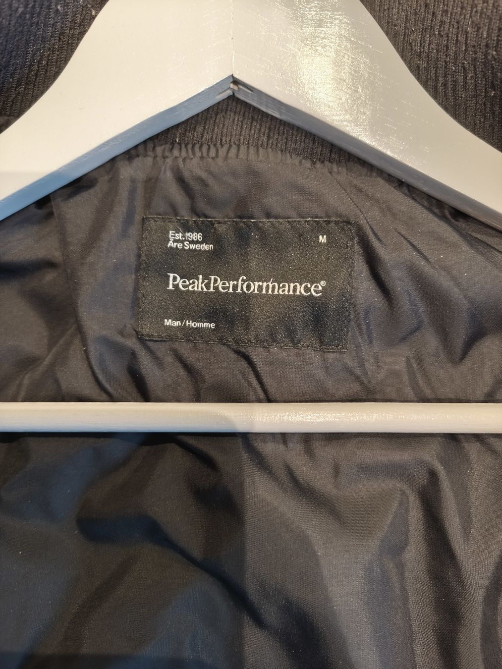 Peak Performance Jacken: Peak Performance Men's Winter Jacket – Gebraucht aus Zürich von Crowsfeet 3