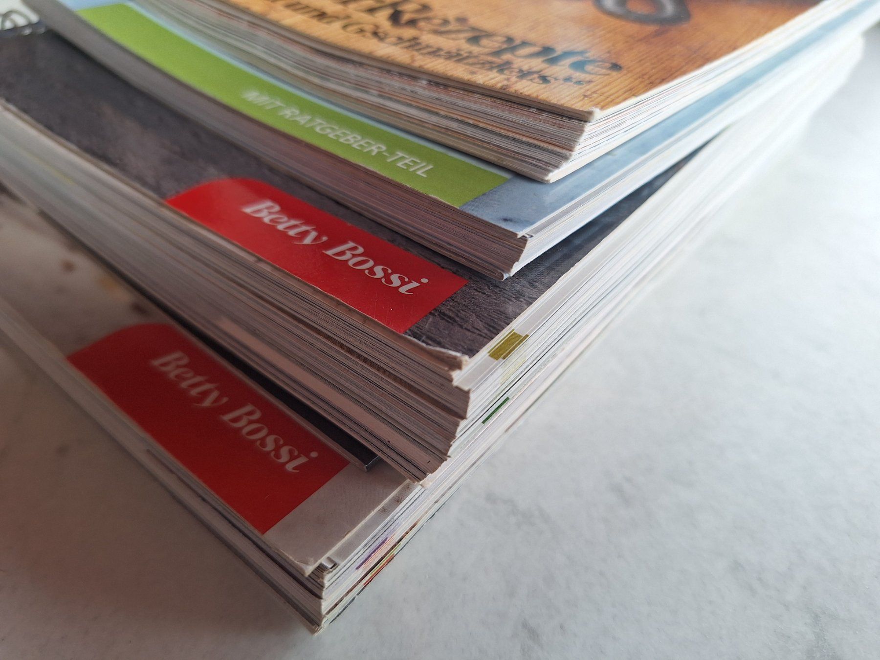 Libri: 4 STK BETTY BOSSI KOCHBÜCHER – Usato da Huttwil venduto da Kunterbuntli 5
