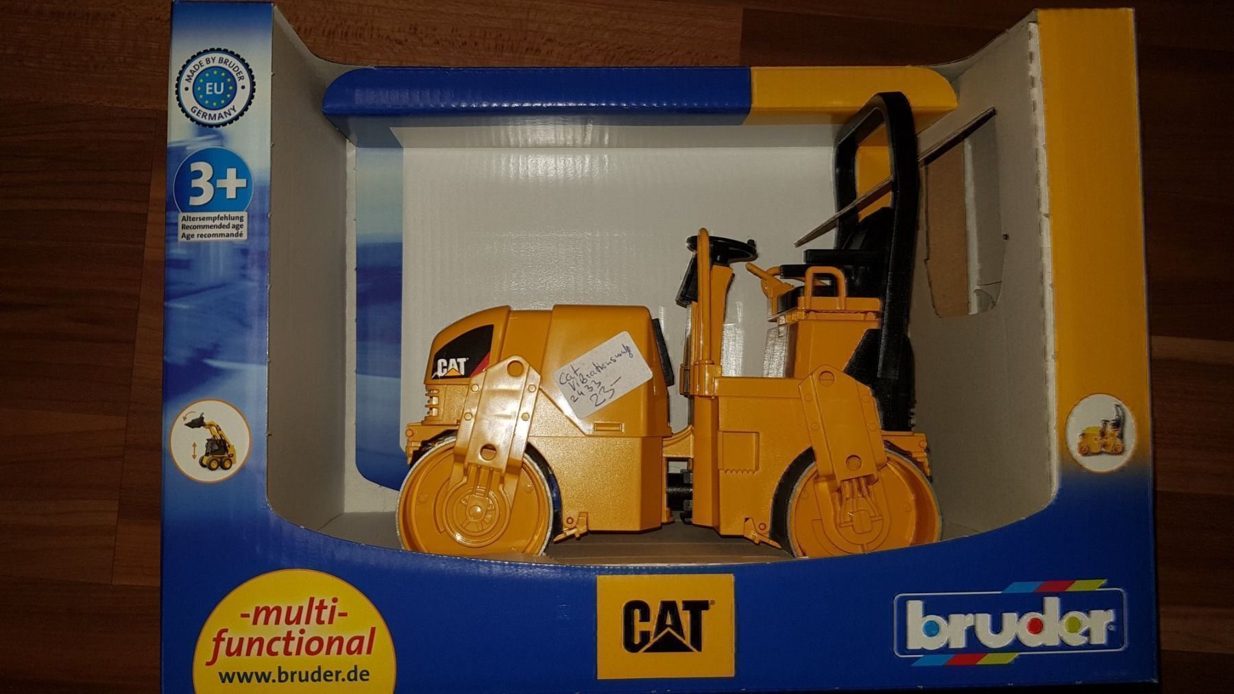 Bruder Giocattoli: Bruder Cat Vibrationswalze – Nuovo e nell'imballaggio originale da Schwarzenburg venduto da flamingo1970