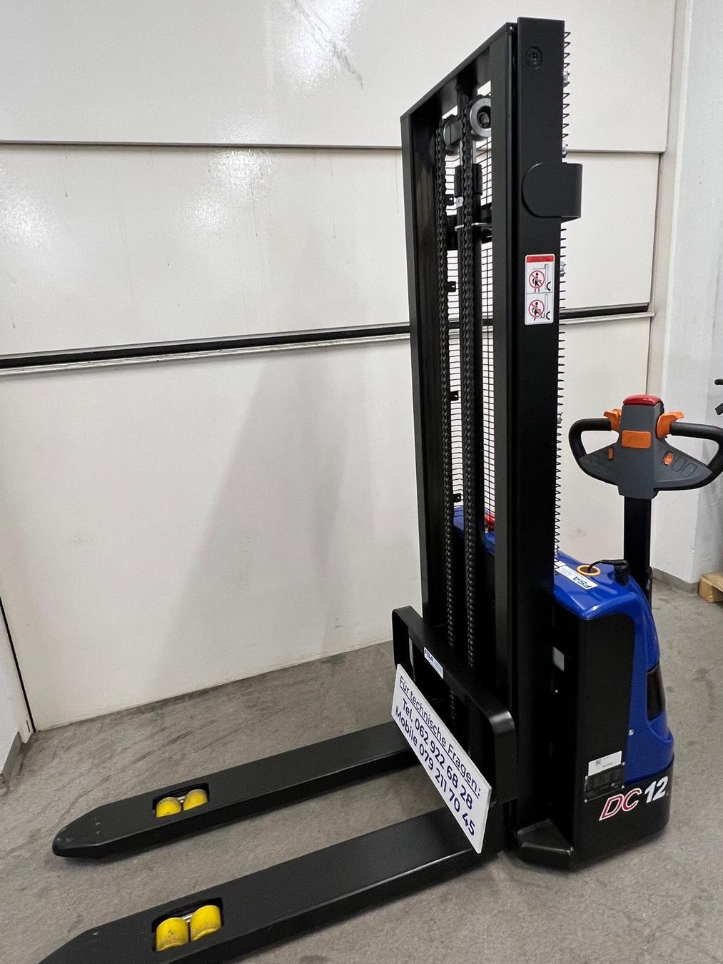 Carrelli elevatori e a forche: FSA Elektro-Deichselstapler 1200 kg, 3 m – Nuovo (secondo la descrizione) da Aarwangen venduto da fsa-maschinen 1