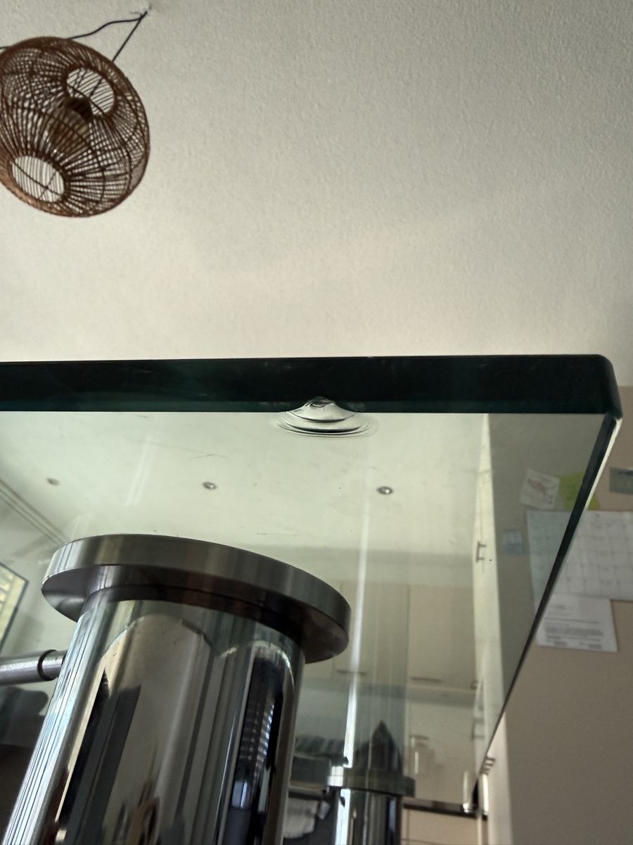 Tavoli: Glas-Esstisch mit Metallbeinen – Usato da Spiez venduto da aci_jrd7 3
