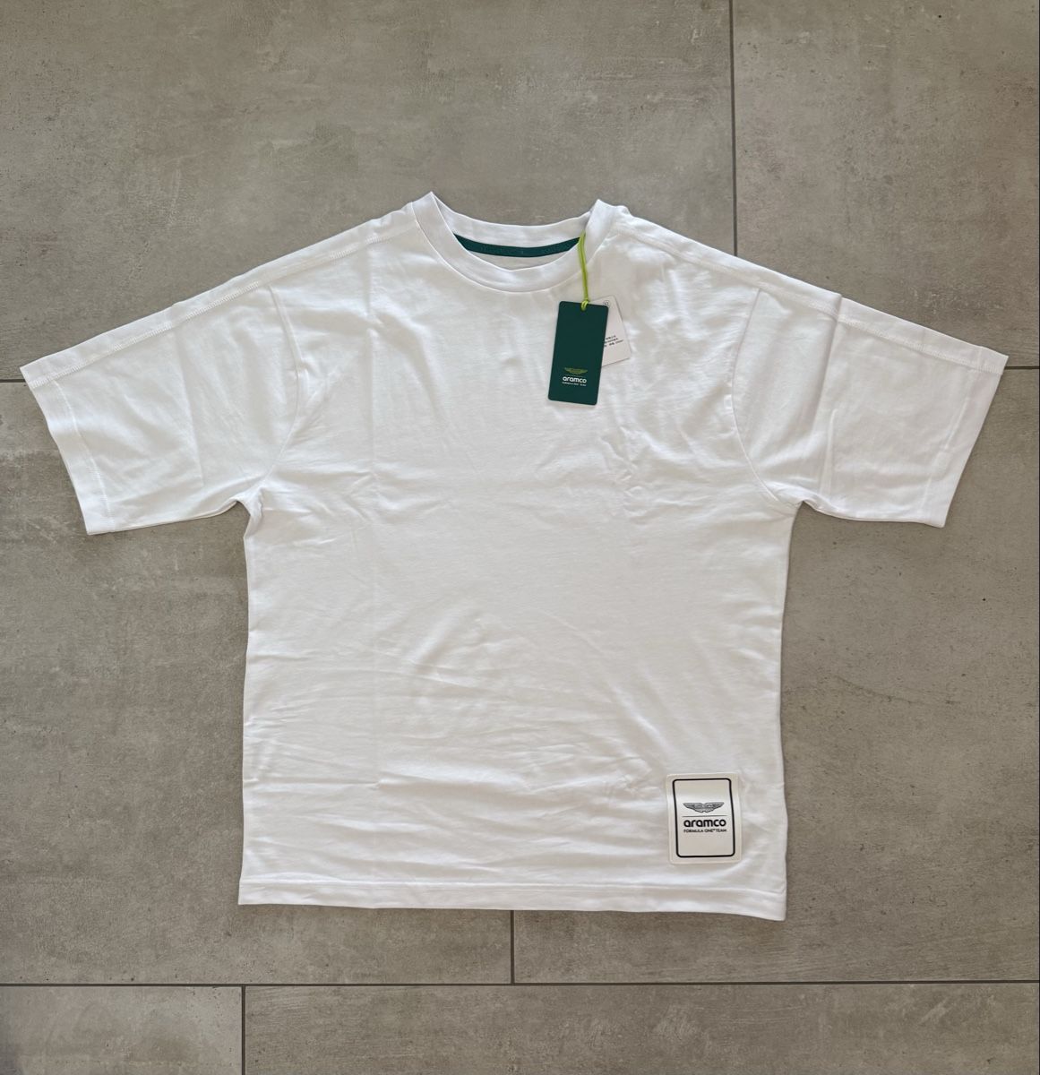 T-shirt: T shirt Aston Martin Formula One Team – Nuovo e nell'imballaggio originale da Magliaso venduto da abr_h9tq 2