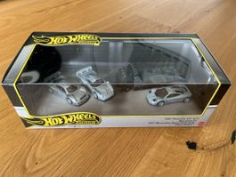 Hot Wheels Premium Collector Display Set - Porsche, McLaren