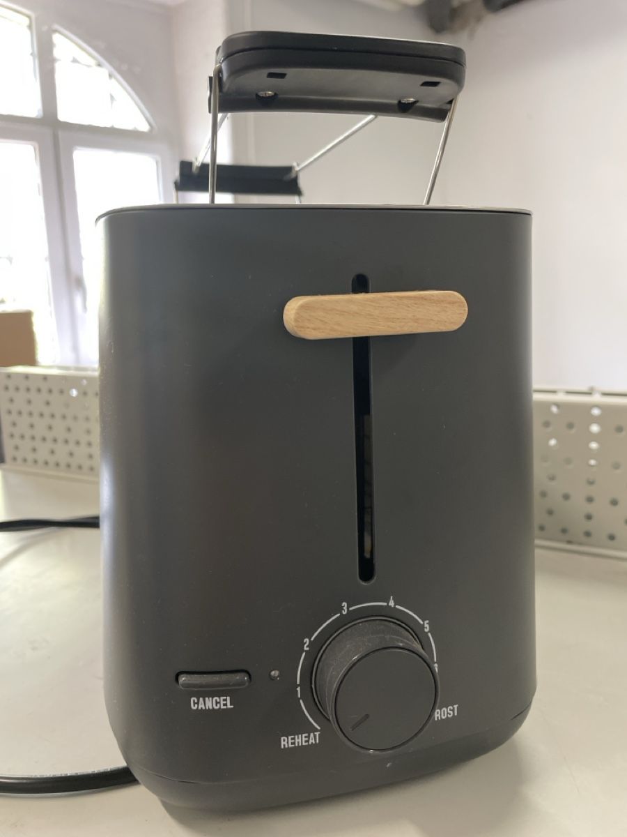 Elettrodomestici da cucina: Toaster amana anthrazit, gebrauchter Zustand – Usato da Gelterkinden venduto da highfligh 1