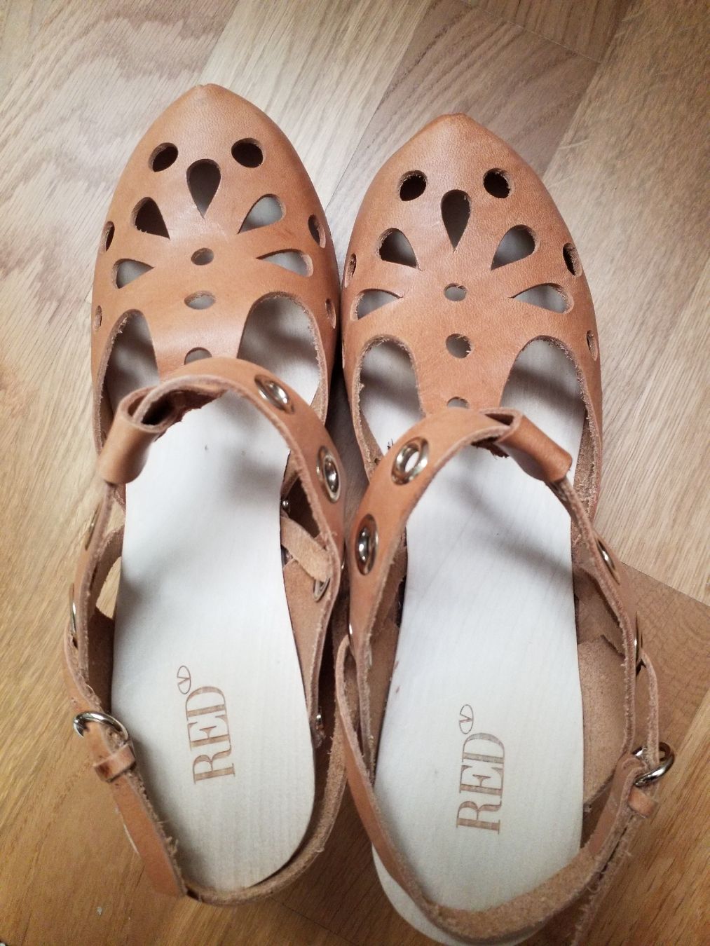 Scarpe da donna: RED VALENTINO shoes – Usato da Luzern venduto da _Lobster_ 3