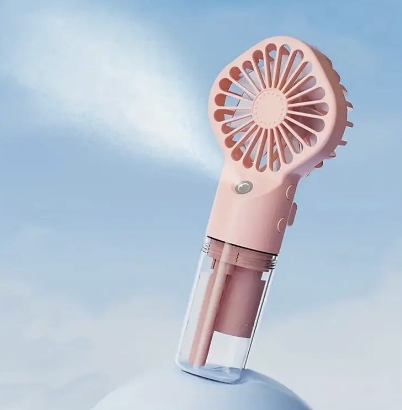 Ventilatoren: Mini Ventilator mit Sprühfunktion rosa – Gebraucht aus Zürich von naz_h8jw