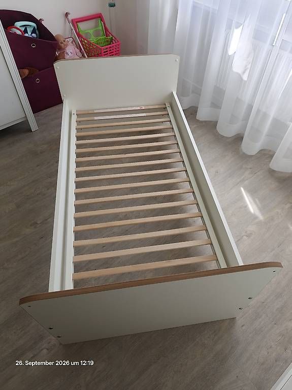 Betten: Kinderbett 2 in 1 – Gebraucht aus Küssnacht am Rigi von Arihar