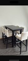 Bartisch mit 4 Barhocker