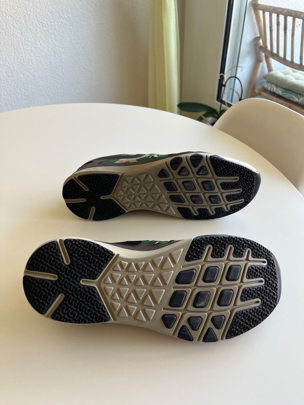 Nike Chaussures hommes: Nike Train Speed 4 Camo – D'occasion à Bern par TempusHelvetica 4