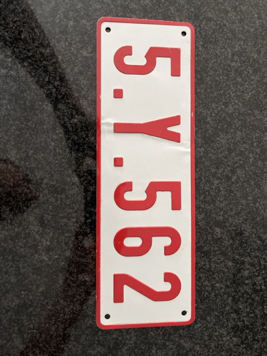 Ecriteaux: Plaque Auto Belge – D'occasion à Glis par king-of-convenience
