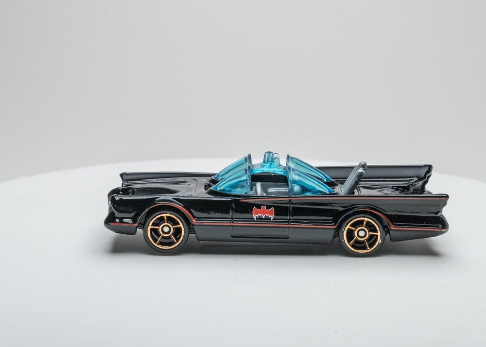 2009 Hot Wheels, '66 Batmobile (Gebraucht) in Biel/Bienne für CHF 3 ...
