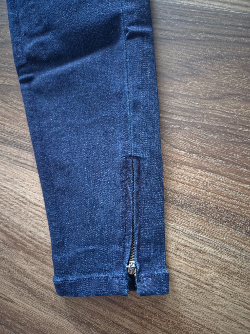 Lotti di vestiti: Hosenpaket Grösse M NEU – Nuovo (secondo la descrizione) da Altishofen venduto da tammy05 4