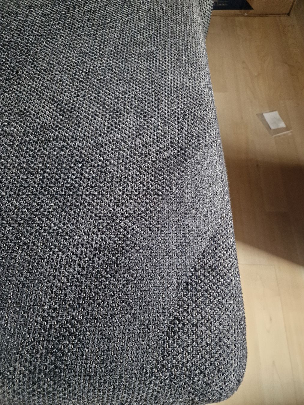 Sofas: Grosses Sofa ab 1.- – D'occasion à Studen SZ par TobiGrueni 2