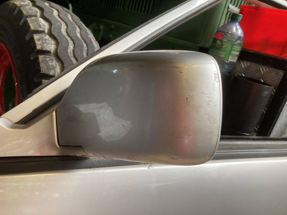 Volvo Tutti pezzi di ricambio auto: Volvo 740 Tür – Usato da Hitzkirch venduto da Christophf 2