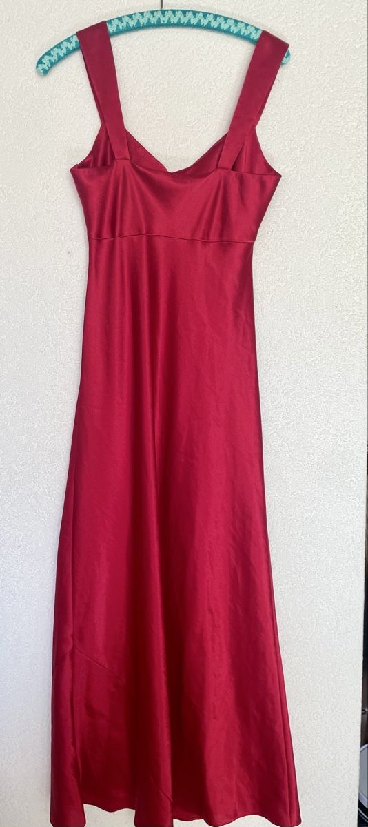 C&A Vestiti: Abendkleid rot glanz Gr. 40 – Usato da Laupen BE venduto da trinegack 1