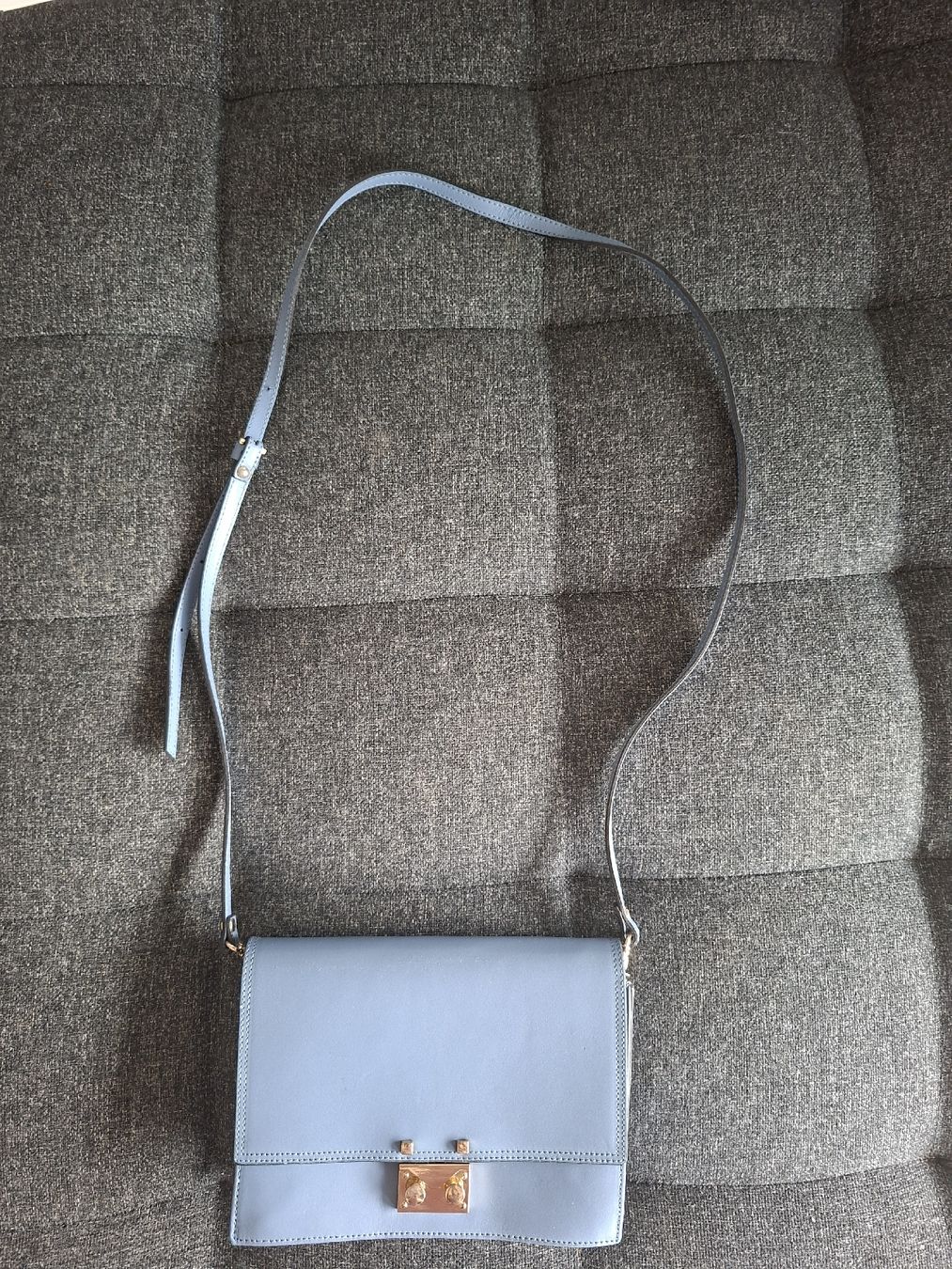 Taschen für Damen: Schultertasche Gianni Notaro – Gebraucht aus Kaiseraugst von kar_cx62