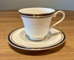 Royal Doulton « Sarabande » H5023 – tasse & soucoupe