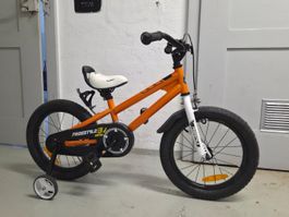 Kinderfahrrad RoyalBaby Freestyle 16" mit Stützrädern