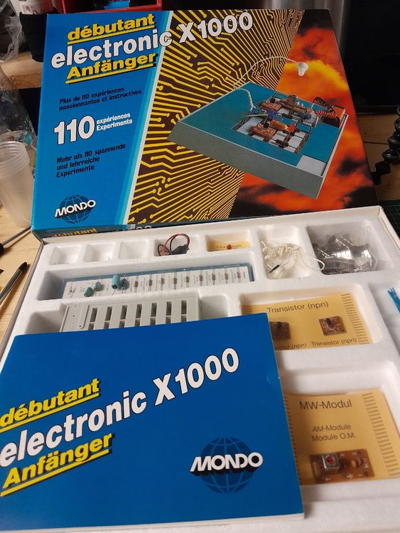 Jeu électronique Vintage Humbrol Heller 100 Projets Et Circuits - Marque Mattel