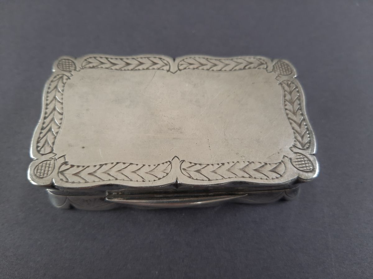 Tabak: Döschen, Metall, "Schnupftabakdose", mit Monogramm, antik – Gebraucht aus Oberengstringen von fru_9b92 1