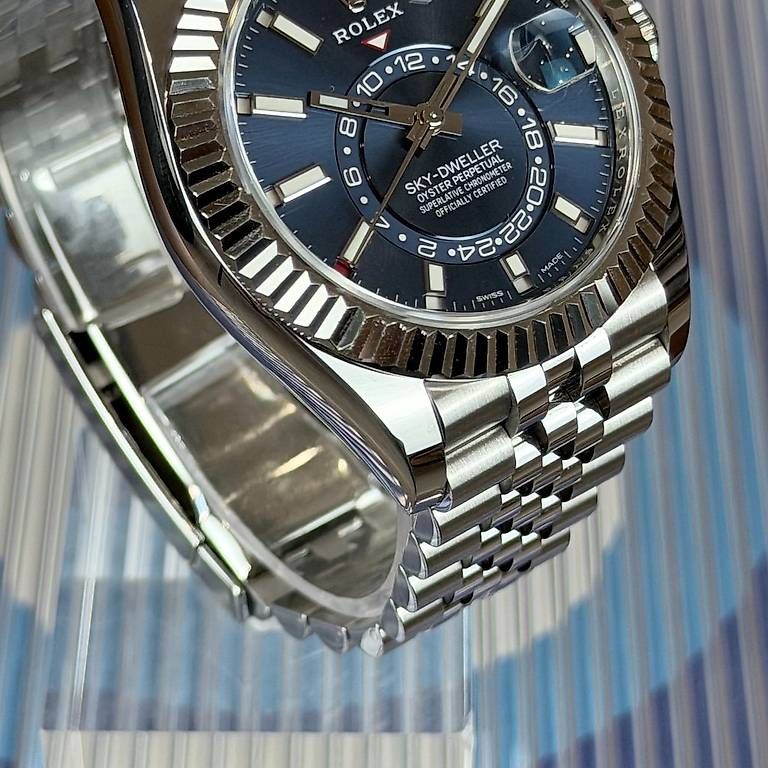 Orologi: Rolex Sky-Dweller 326934 – Usato da Genève venduto da minty.watches 1