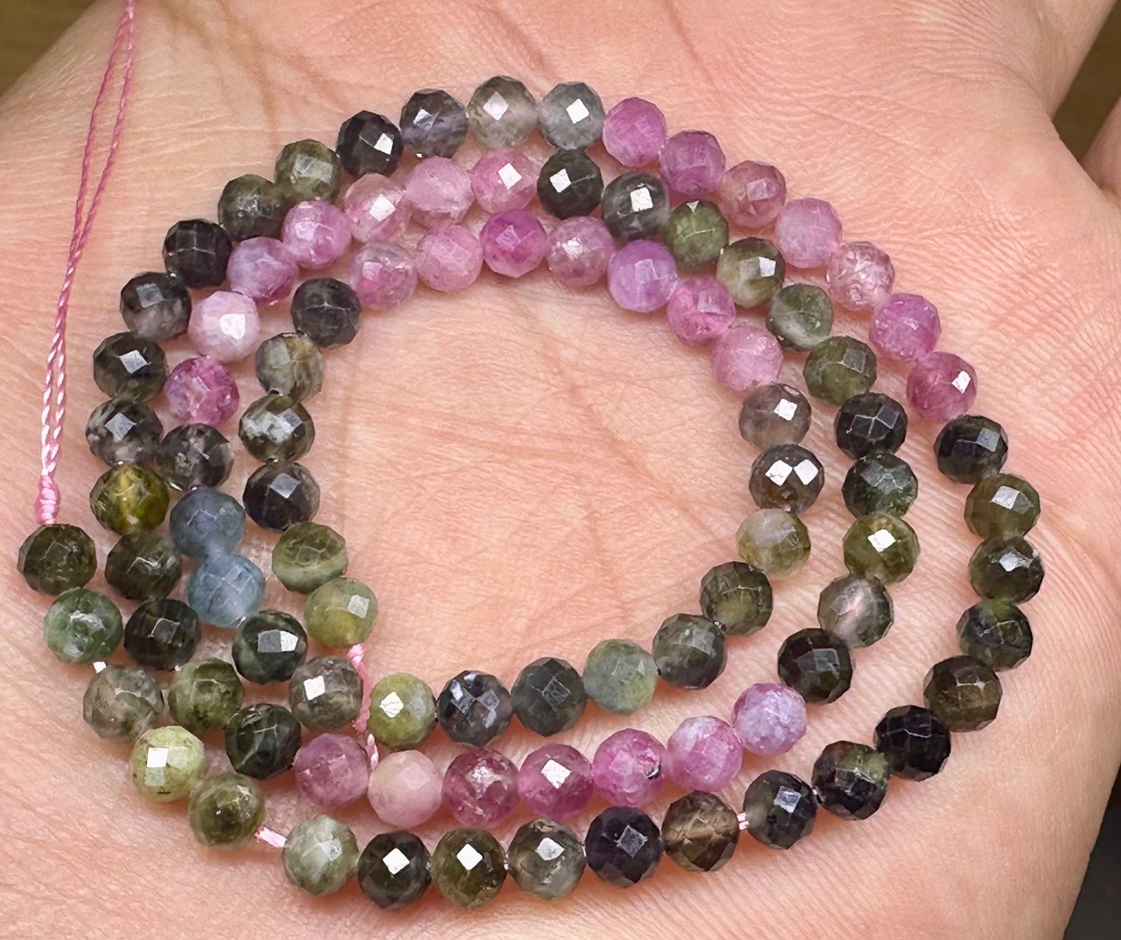 Edelsteine: Natürlicher Multicolor Turmalin Edelstein-Strang – Neu (gemäss Beschreibung) aus Langenthal von Seelenfreunde 2