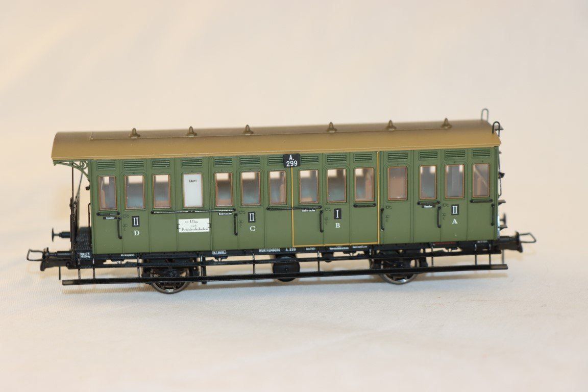 Brawa Modelleisenbahnen: Brawa Abteilwagen (6112-6114) – Neu (gemäss Beschreibung) aus Bäriswil BE von WWYN-Liquidationen 3