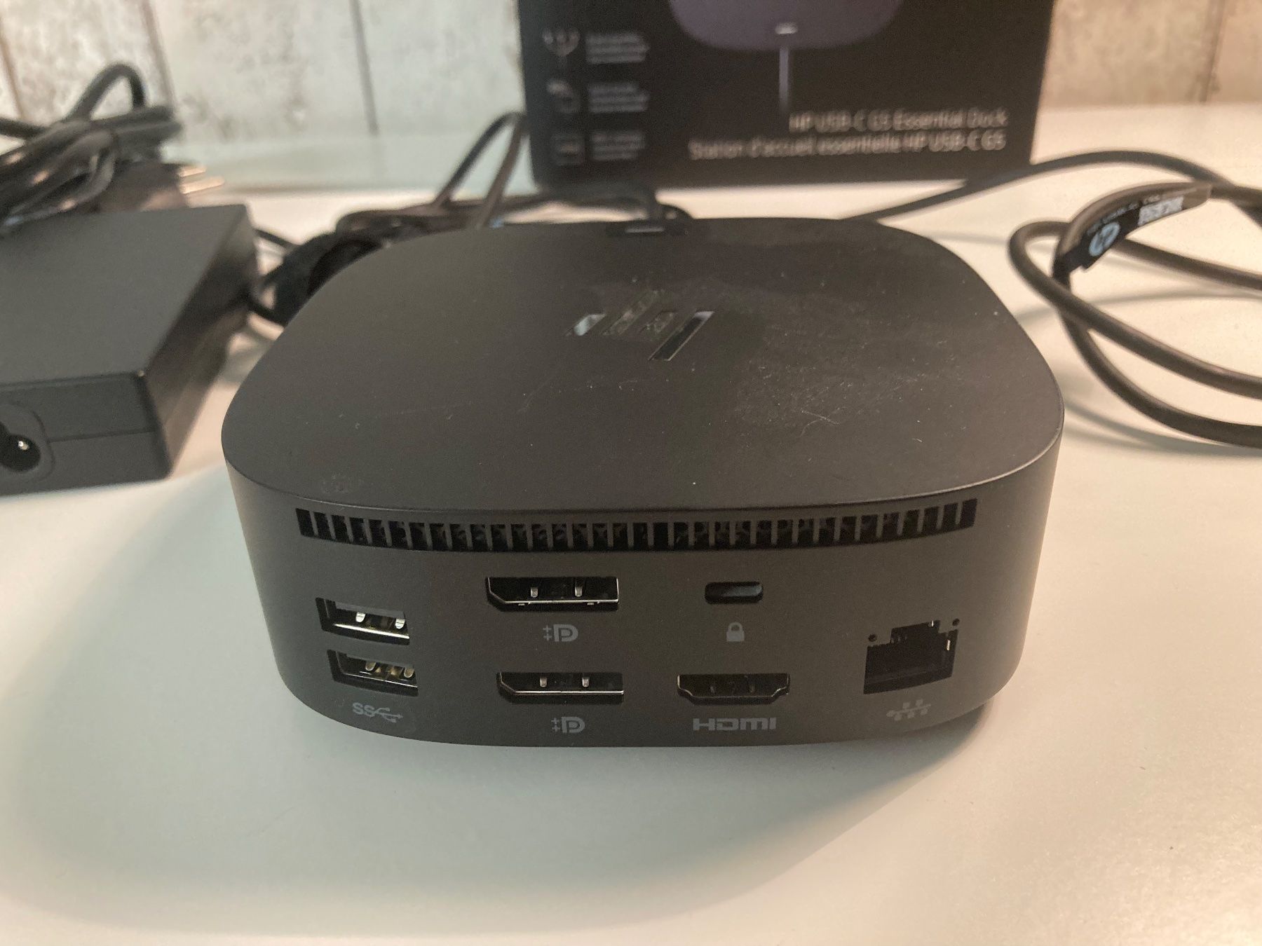Docking station: HP USB-C Dockingstation G5 mit Netzteil und Kabeln – Usato da Frasnacht venduto da Nagel8 1