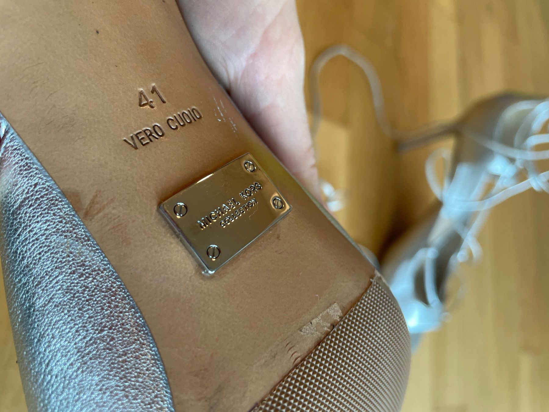 Michael Kors Damenschuhe: Michael Kors Collection Sandals 41 silver leather – Gebraucht aus Zug von dim_np7l 6