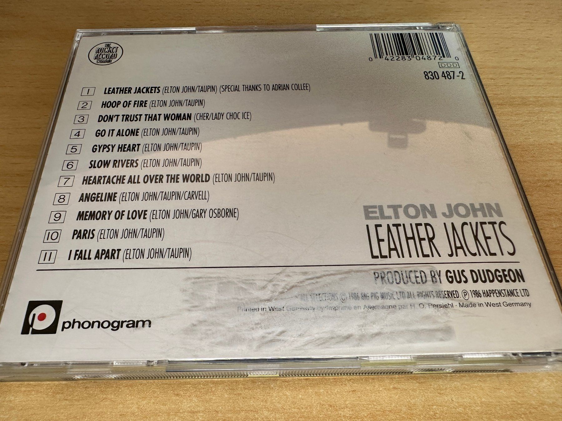 CD: Elton John – Leather Jackets – Usato da Rikon im Tösstal venduto da Alpenmutz 1