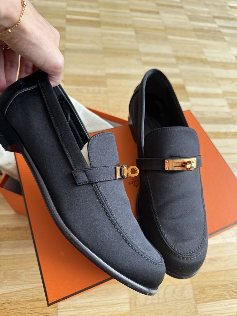Hermès Scarpe da donna: Hermès Loafers - Black, Size 40.5 - Iconic – Nuovo (secondo la descrizione) da Zürich venduto da kvsm_75 1
