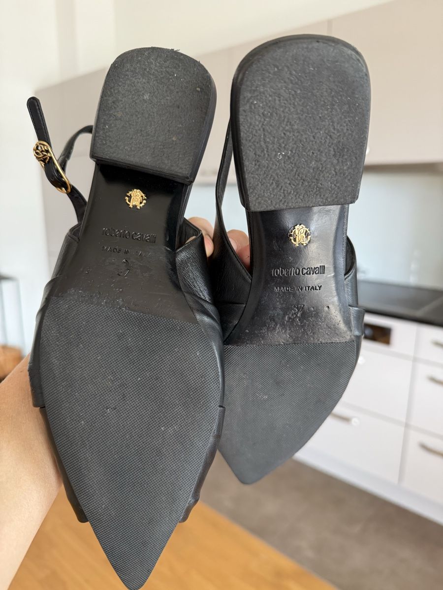 Roberto Cavalli Damenschuhe: Roberto Cavalli Black Leather Slingbacks, Size 37! – Gebraucht aus Zürich von gracieteS 1