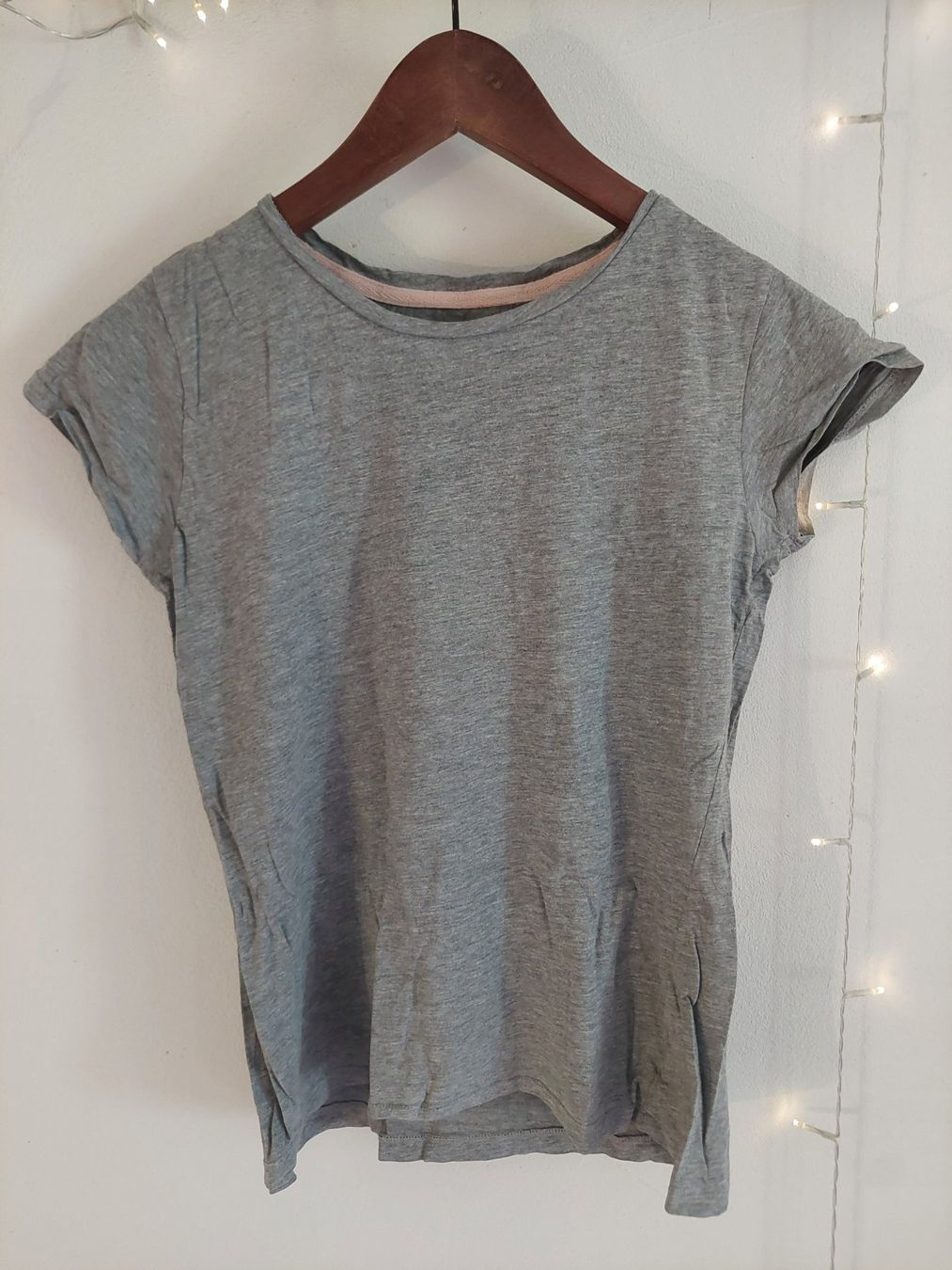 Lots de vêtements: 4 Damen T-Shirts – D'occasion à Bauma par selunchen 3