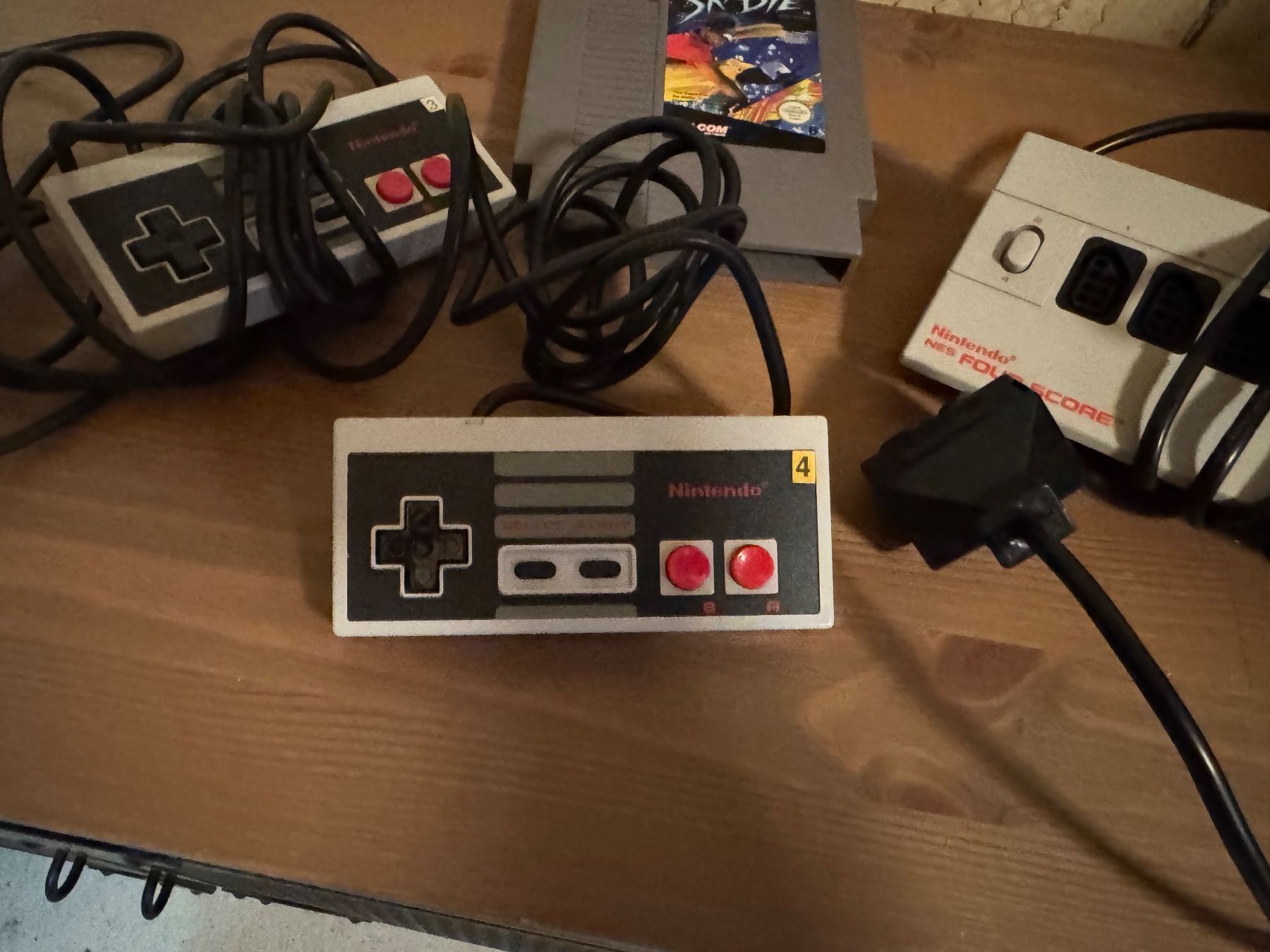Nintendo NES 2 Controller, Verteiler & Spiel Ski 👾 Retro! (Gebraucht ...