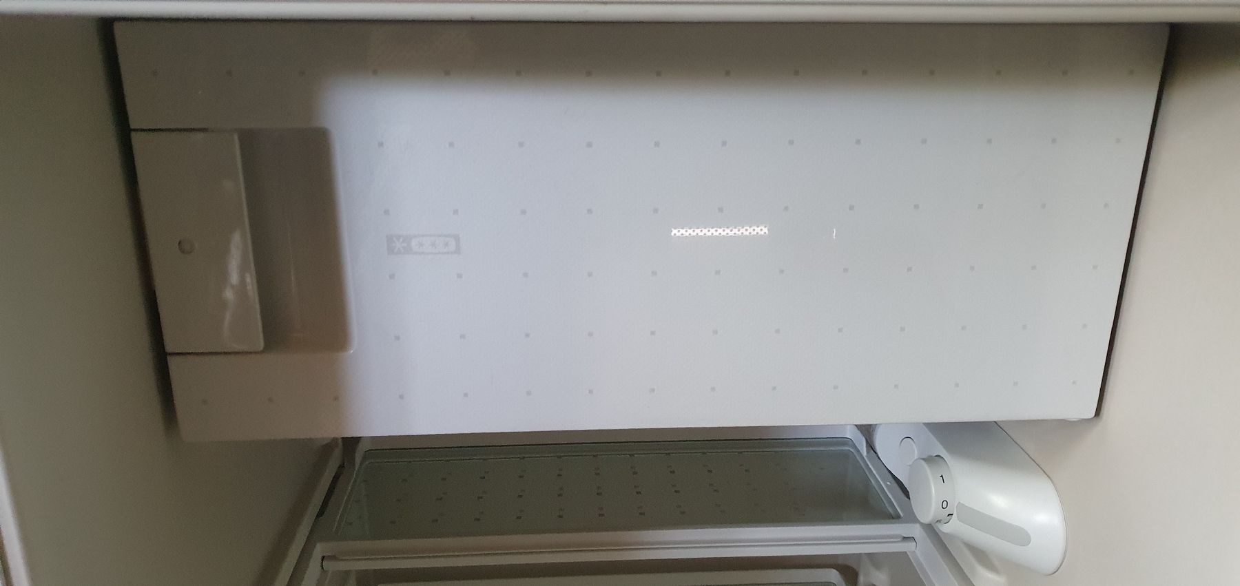 Siemens Réfrigérateurs: Siemens Einbaukühlschrank – D'occasion à Oberönz par bar_yqq5 3