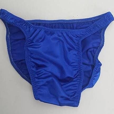 Costumi da bagno: Posing Suits von Jagware Farbe blau – Usato da Reitnau venduto da GuenstigUNDschnell