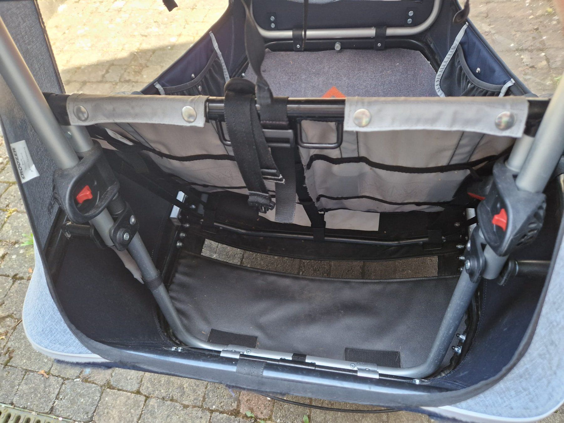 Croozer Rimorchi: Croozer 2 inkl. Zubehör – Usato da Zufikon venduto da PGr2010 5