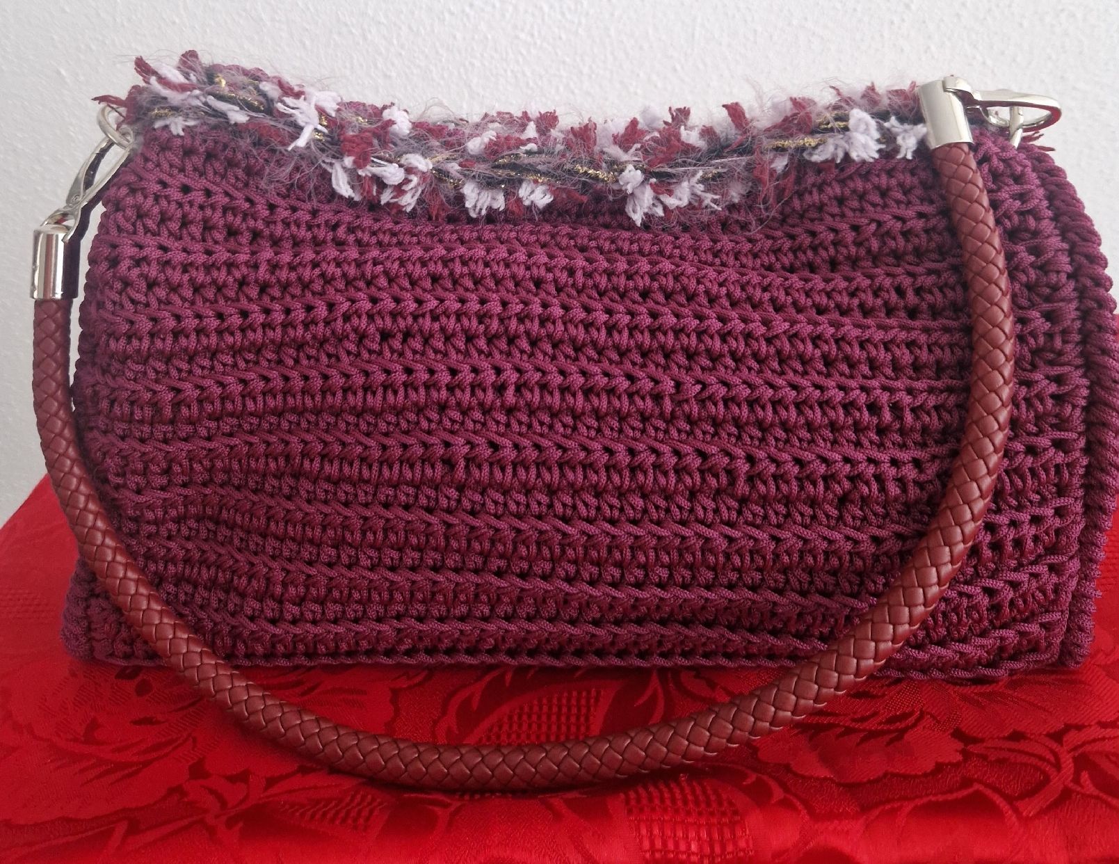 Sacs femmes: SAC HANDMADE EN CROCHET  – Neuf avec emballage d'origine à Camorino par JPHANDMADE1