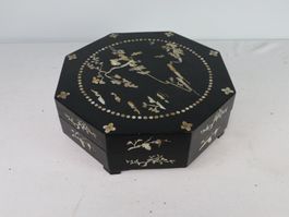 Asian Schatulle