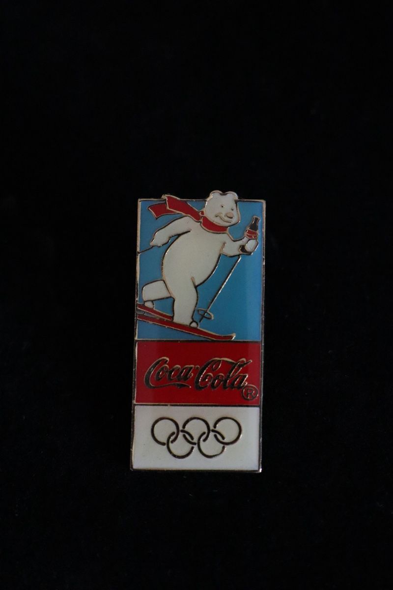 Placchette & Badge: Coca-Cola Olympia Bär PIN‘s – Usato da Ottenbach venduto da siiinnaa_77 7