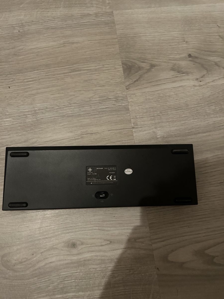 Tastiere: Deltaco Gaming Tastatur DK440R – Usato da Luterbach venduto da lev_gbq9