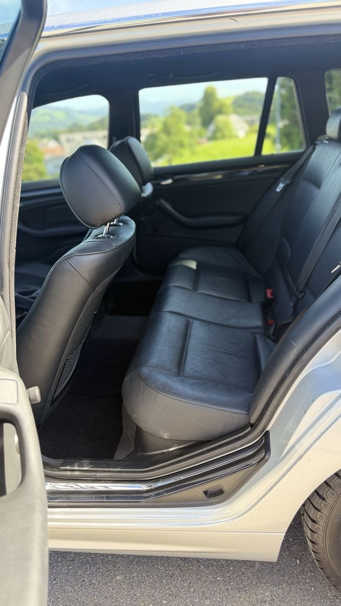 BMW Automobili: BMW 320i Touring Ab MFK – Usato da Bazenheid venduto da lac_j2b5 8