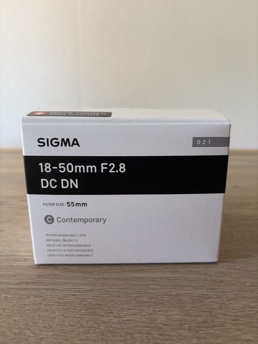 Sigma Obiettivi: Sigma 18-50mm F2.8 DC DN Contemporary – Usato da Wolfhausen venduto da Steffi1982