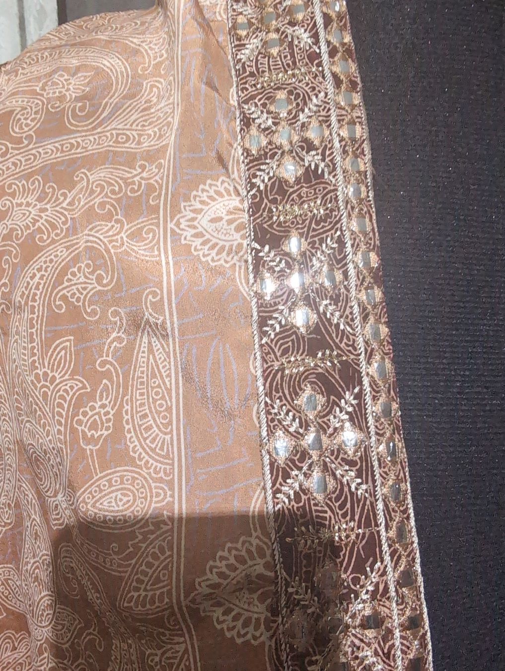 Gilet & Giacche senza maniche: Weste Braun Paisleymuster mit Borte Damen  – Nuovo (secondo la descrizione) da Busswil BE venduto da MissMuffin 3