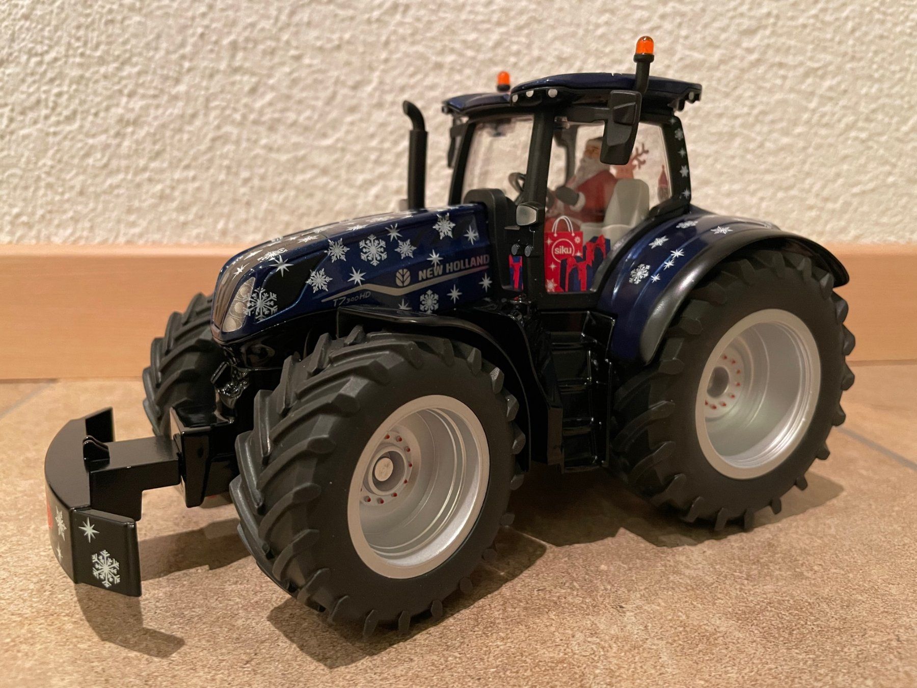 New Holland Traktoren: SIKU New Holland T7.340HD – Neu und originalverpackt aus Kreuzlingen von Stefan1150
